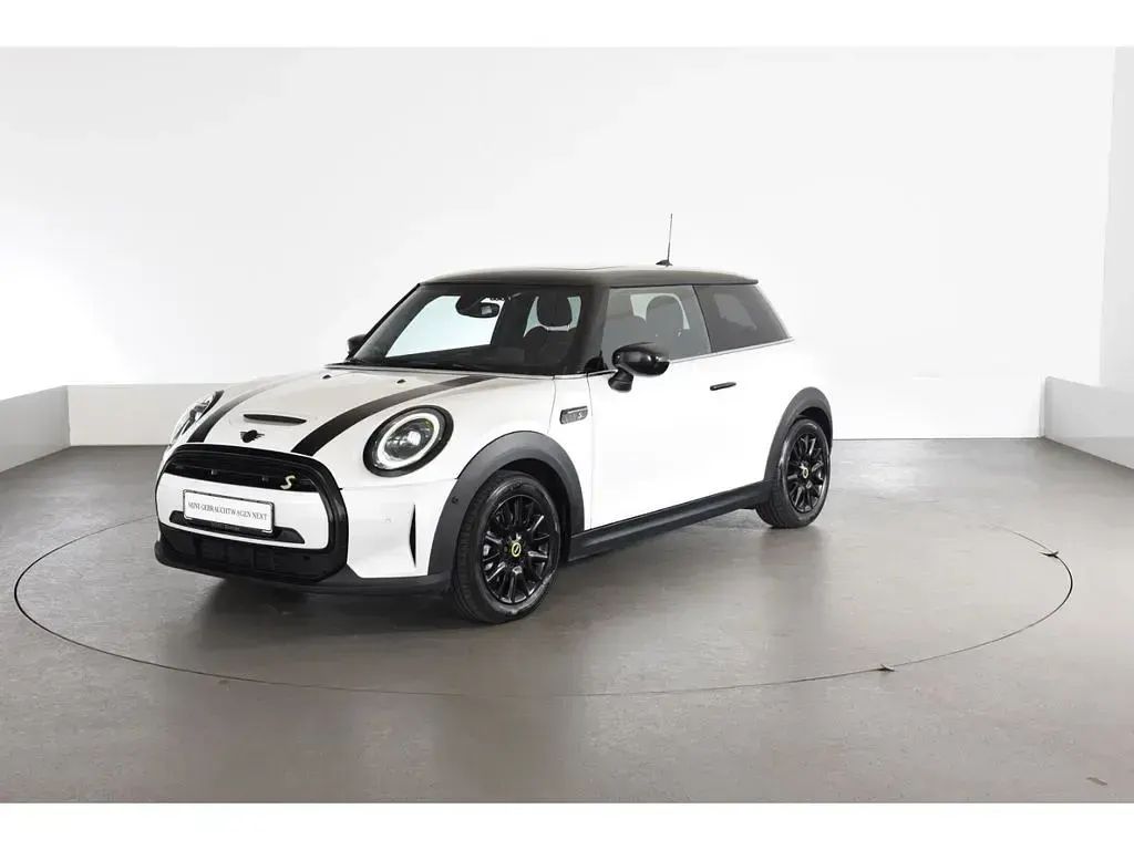 Gebraucht Mini Cooper SE Classic 135 kW (184 PS) 2023 Weiss Kleinwagen