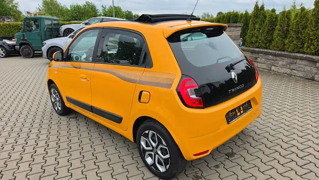 Gebraucht Renault Twingo SE 73 PS (53 kW) 2019 Gelb Kleinwagen