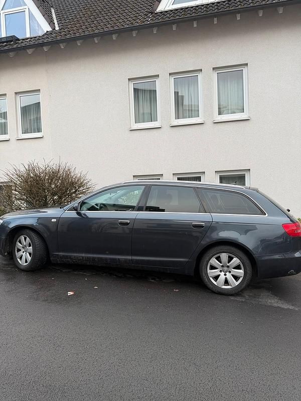 Gebraucht Audi A6 179 PS (131 kW) 2005 Blau Kombi