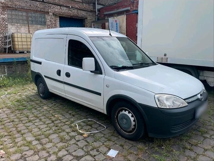 Usado Opel Combo 75 HP (55 kW) 2009 Branco Monovolume