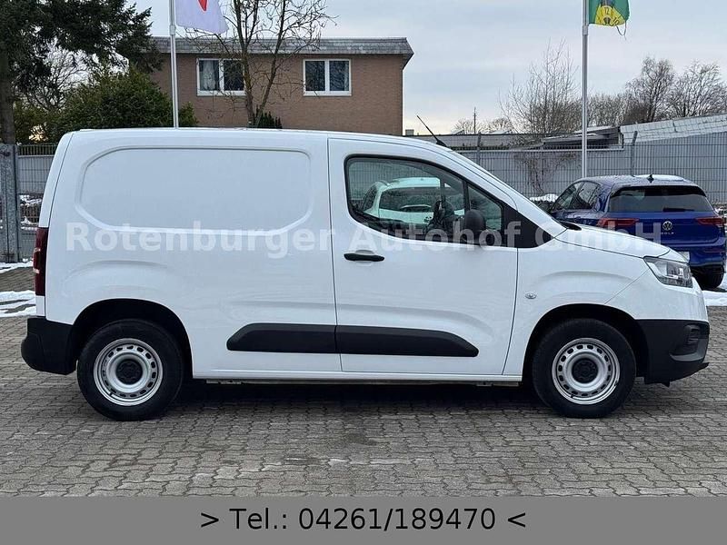 Gebraucht Toyota Proace 75 PS (55 kW) 2021 Arctic white Van / Kleinbus