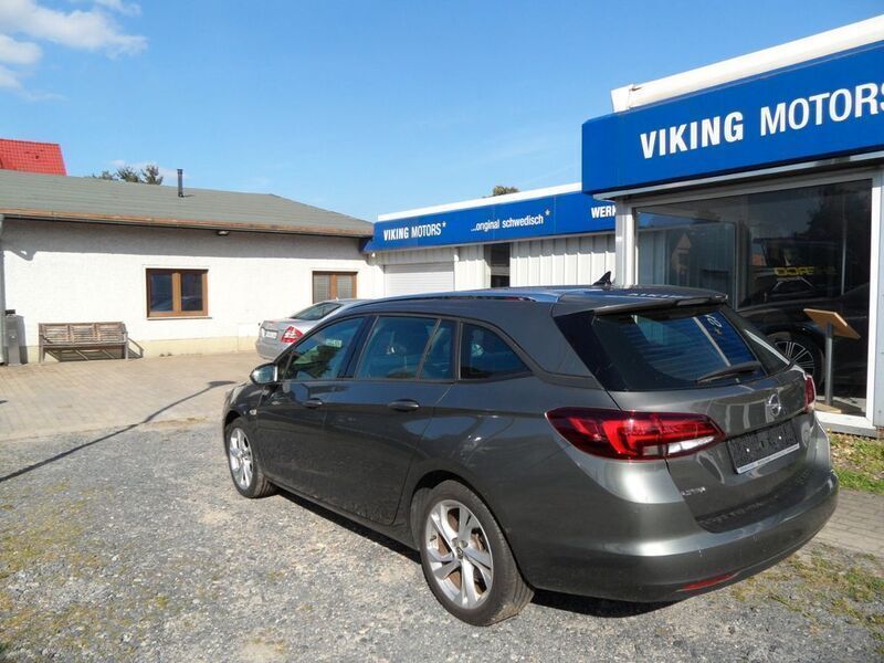 Gebraucht Opel Astra 145 PS (106 kW) 2020 Grau Kombi
