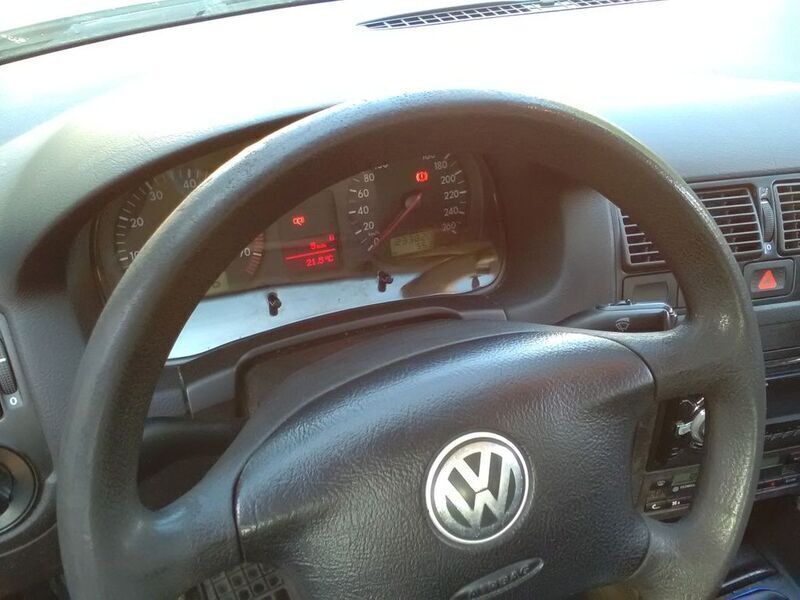 Silber Gebraucht 2003 VW Golf IV Edition Limousine | 2.250 € (Fairer Preis) - Bild 1/4