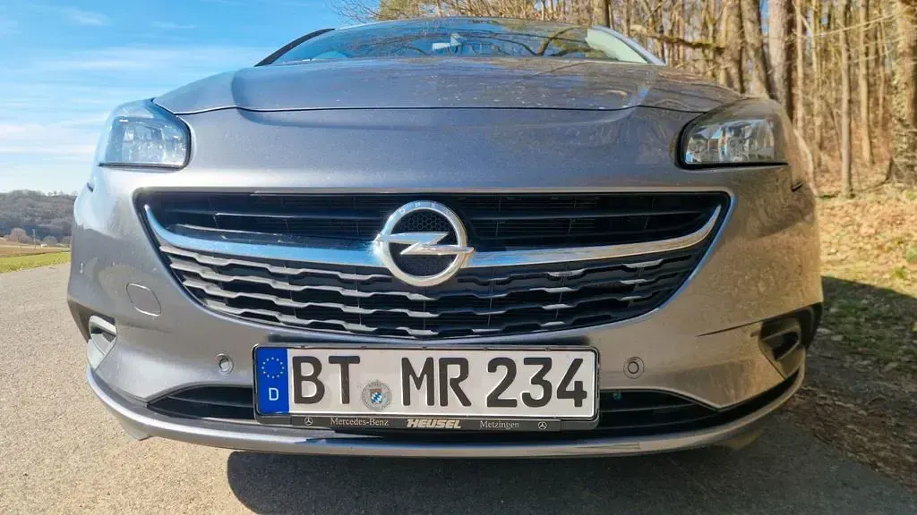 Używany Opel Corsa 116 KM (85 kW) 2017 Szary Hatchback