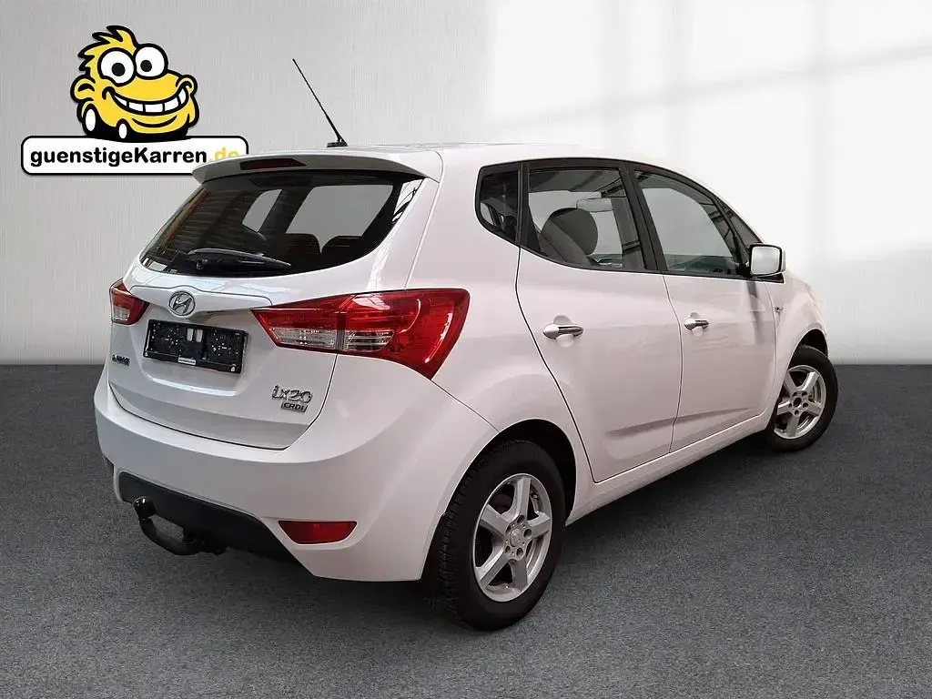 Gebraucht Hyundai ix20 90 PS (66 kW) 2013 Weiß Kleinwagen