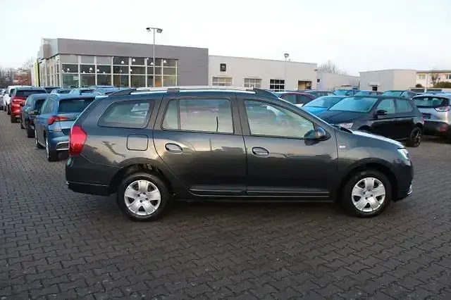 Gebraucht Dacia Logan MCV Lauréate 90 PS (66 kW) 2017 Grau Kombi
