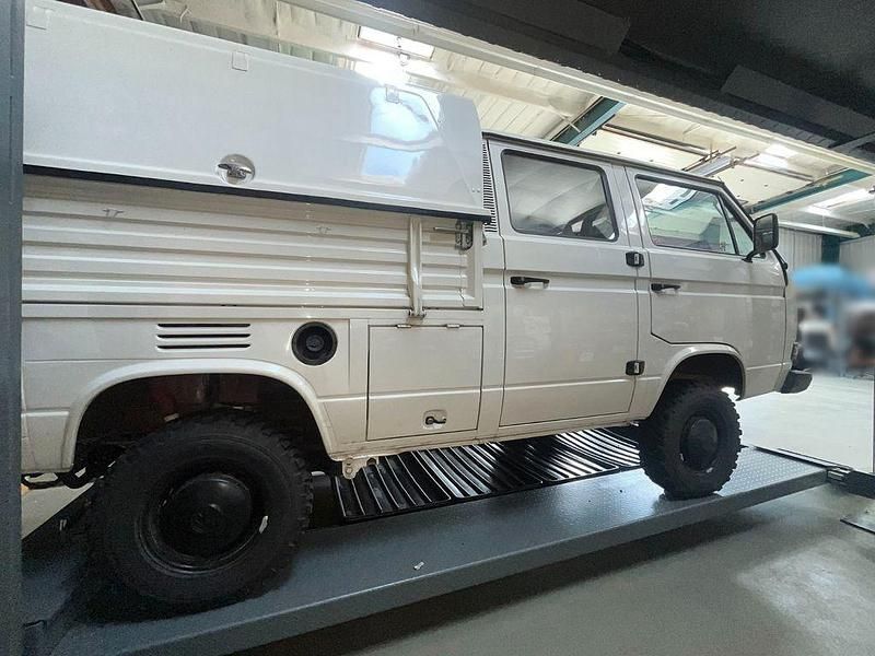 Weiß Gebraucht 1991 VW T3 Van | 29.490 € - Bild 1/4