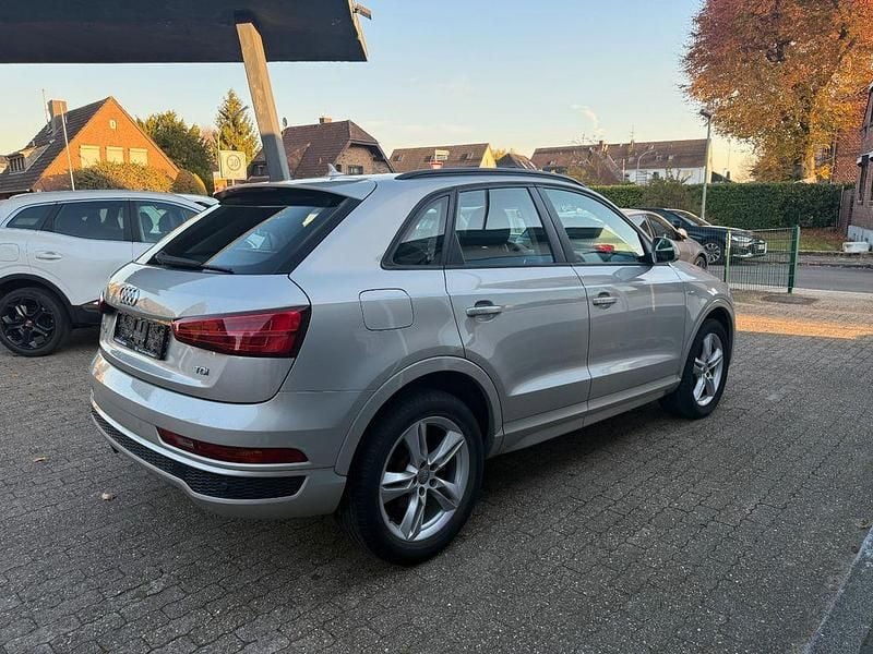 Gebraucht Audi Q3 S-Line 150 PS (110 kW) 2016 Silber SUV