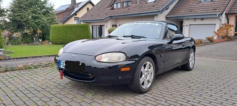 Schwarz Gebraucht 1998 Mazda MX5 Cabrio | 4.550 € (Superpreis) - Bild 1/4