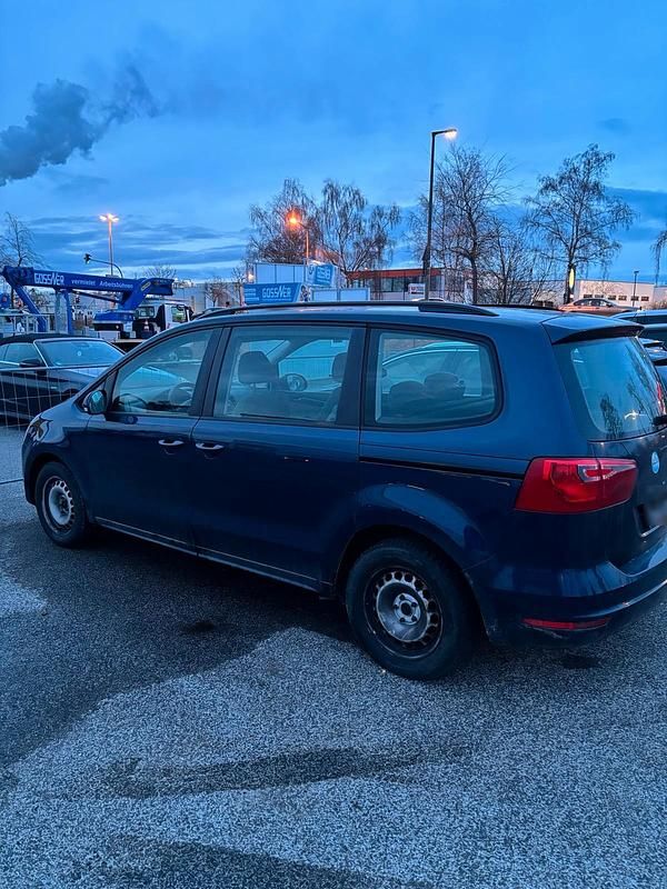 Gebraucht Seat Alhambra 140 PS (102 kW) 2010 Blau Van / Kleinbus