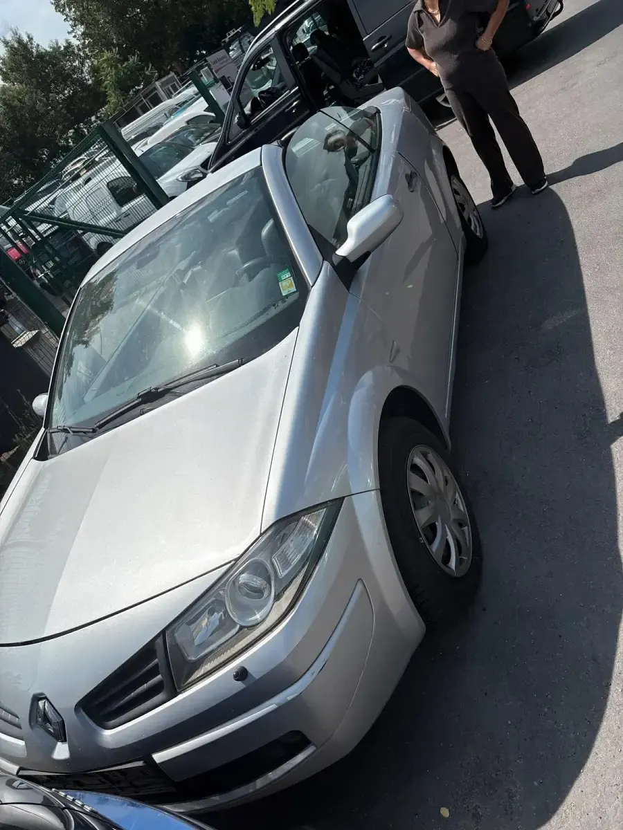 Gebraucht Renault Mégane Cabriolet 131 PS (96 kW) 2007 Silber Cabrio