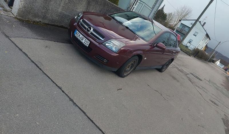 Gebraucht Opel Vectra 101 PS (74 kW) 2005 Rot Limousine