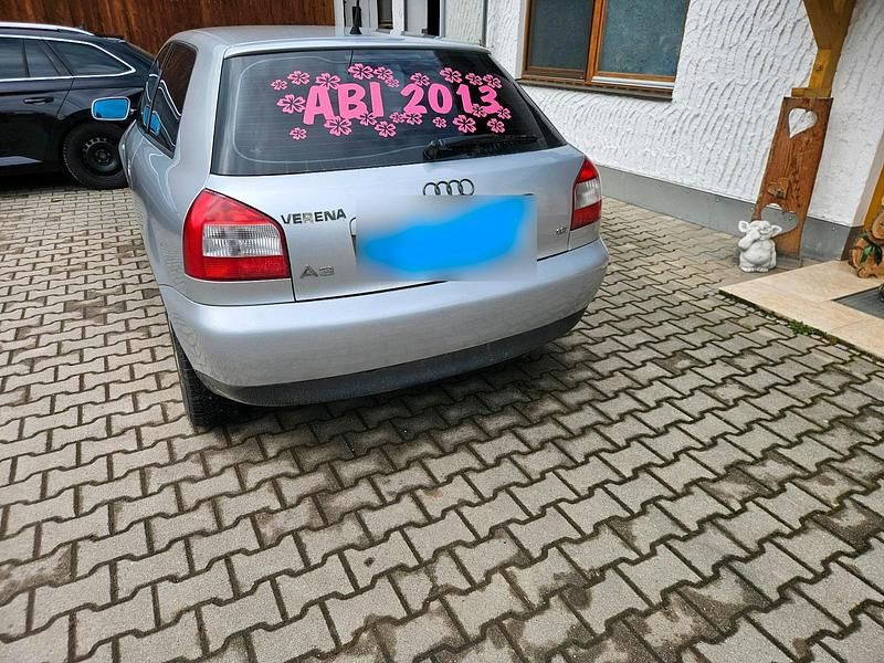 Gebraucht Audi A3 100 PS (73 kW) 2001 Silber Kleinwagen