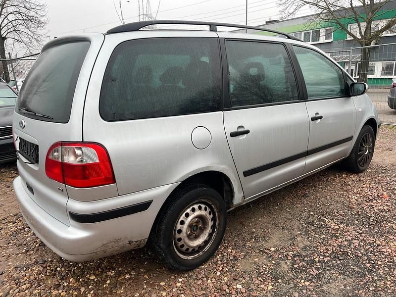Gebraucht Ford Galaxy 116 PS (85 kW) 2005 Grau Van / Kleinbus