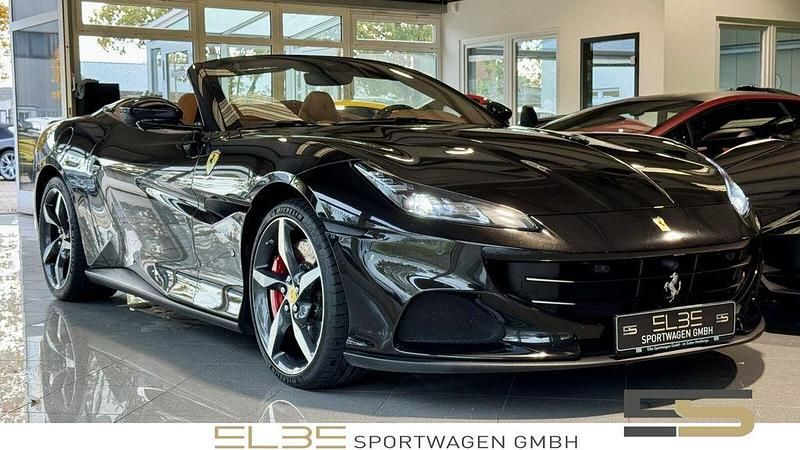 Gebraucht Ferrari Portofino 620 PS (456 kW) 2021 Schwarz Cabrio