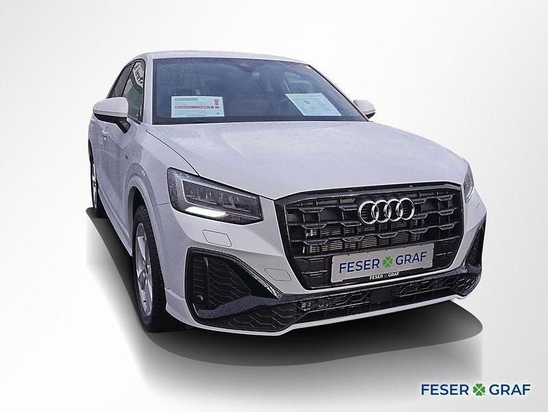 Gebraucht Audi Q2 Comfort 150 PS (110 kW) 2025 Gletscherweiß SUV
