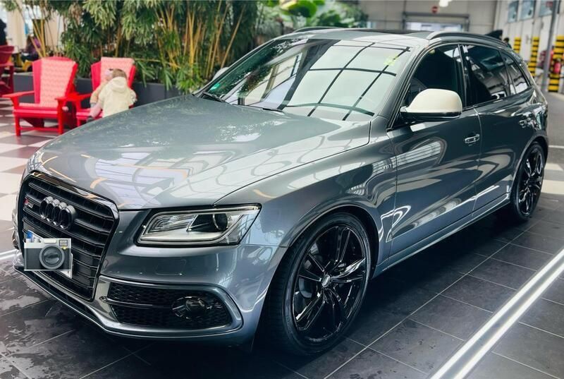 Grau Gebraucht 2016 Audi SQ5 Competition SUV | 17.500 € (Fairer Preis) - Bild 1/4