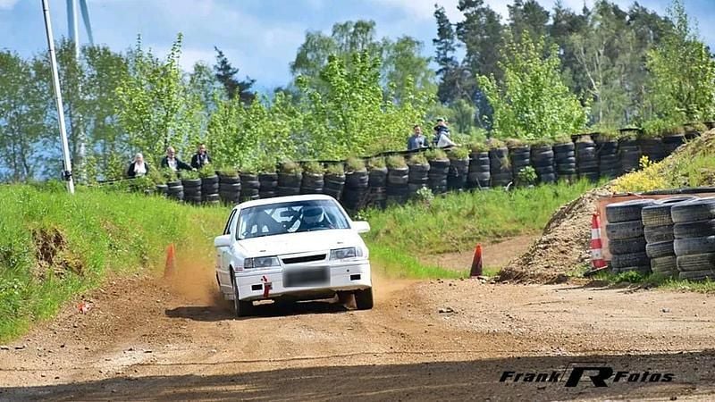 Gebraucht Opel Vectra 170 PS (125 kW) 1993 Weiß Limousine