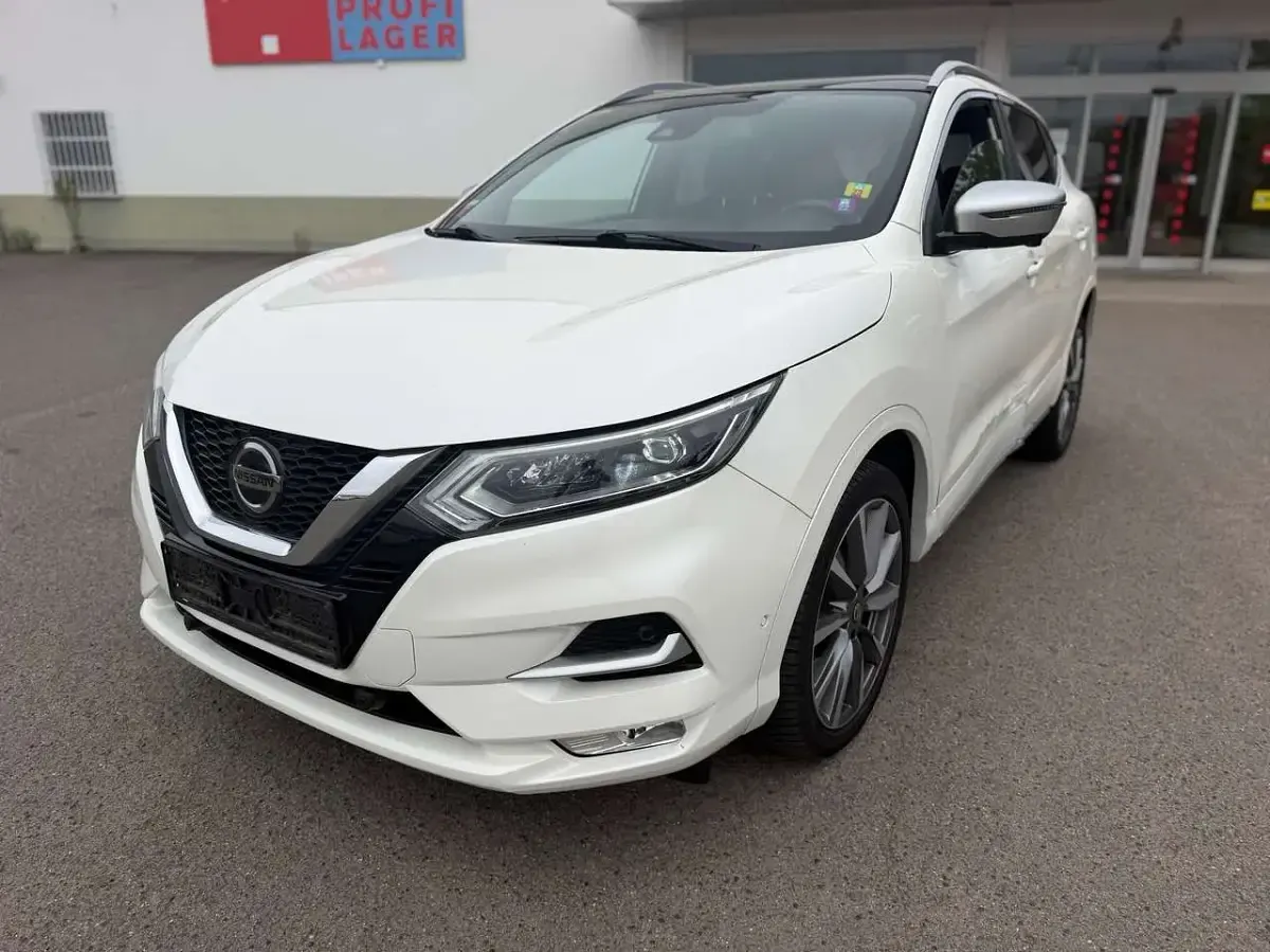 Gebraucht Nissan Qashqai Tekna 159 PS (116 kW) 2020 Brilliant white (m) SUV