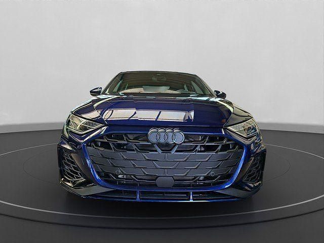 Gebraucht Audi S3 Ambiente 333 PS (244 kW) 2025 Blau Limousine