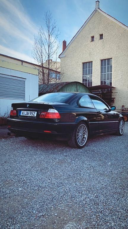 Second-hand BMW 330 Performance 231 CP (169 kW) 2004 Verde Coupe