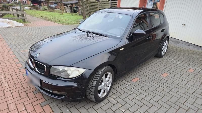 Gebraucht BMW 120 177 PS (130 kW) 2007 Schwarz Kleinwagen
