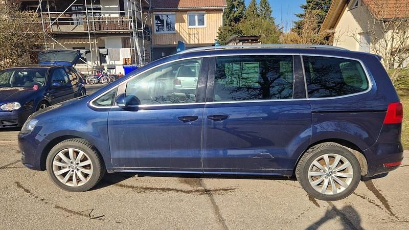 Gebraucht VW Sharan Highline 170 PS (125 kW) 2011 Blau Van / Kleinbus