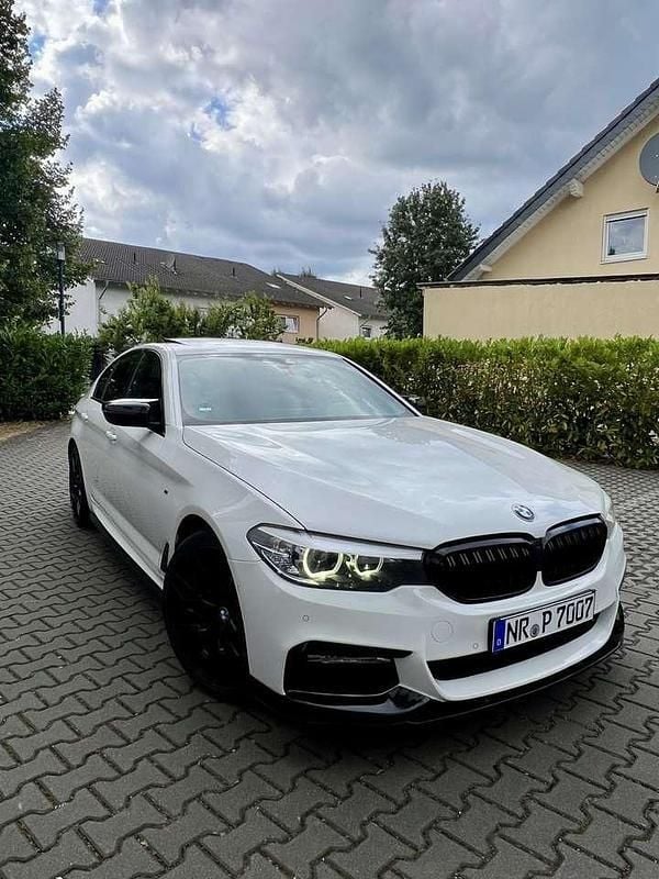 Weiß Gebraucht 2019 BMW 530 Sport Line Limousine | 25.000 € (Superpreis) - Bild 1/4