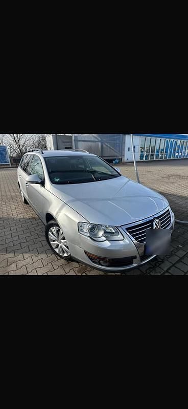 Gebraucht VW Passat 140 PS (102 kW) 2011 Silber Kombi