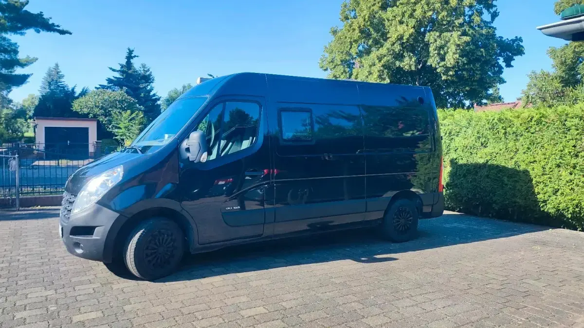 Gebraucht Renault Master 125 PS (91 kW) 2013 Schwarz Van / Kleinbus