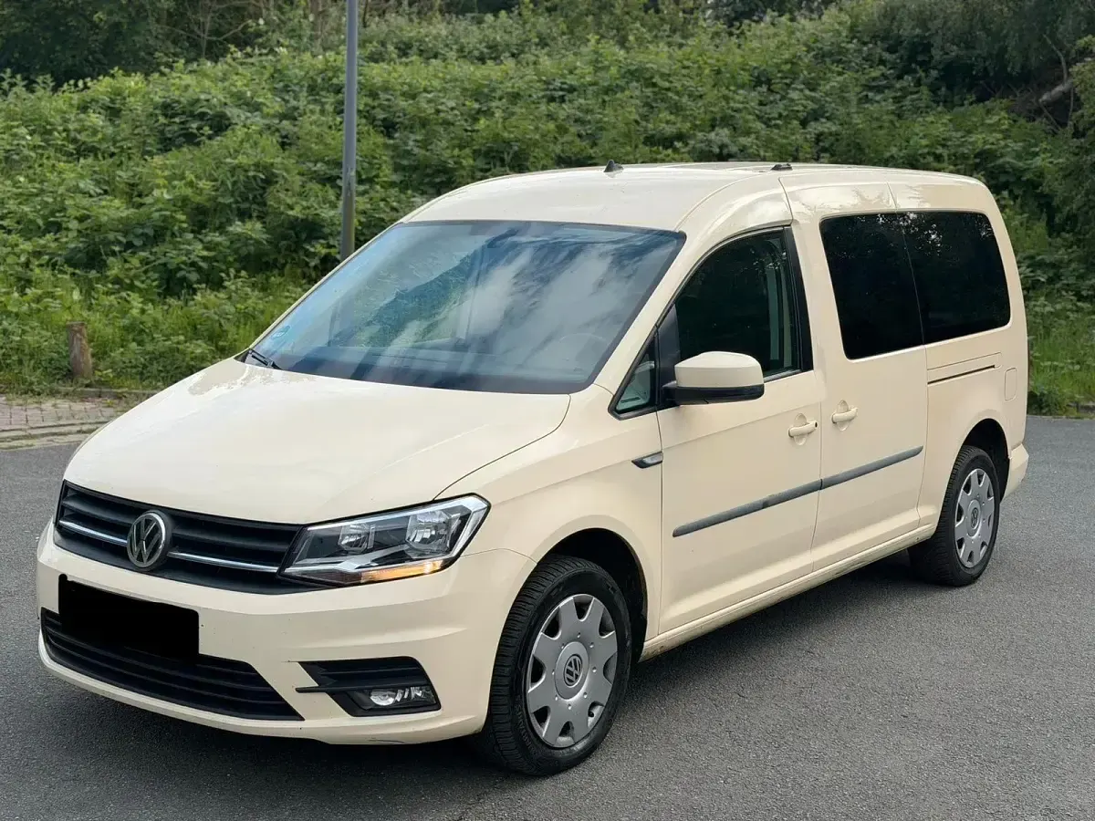 Gebraucht VW Caddy Maxi 102 PS (75 kW) 2019 Beige Van / Kleinbus