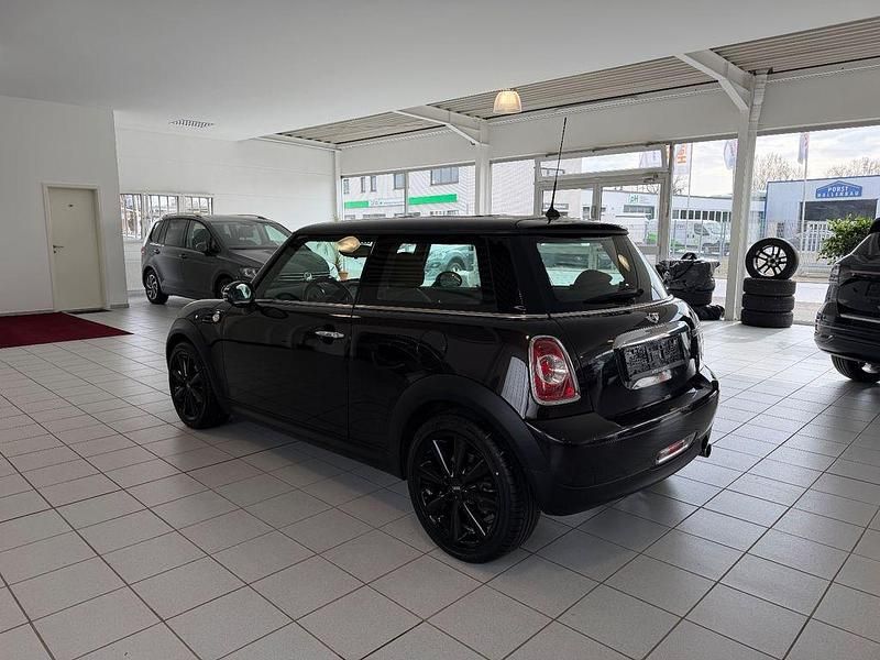 Gebraucht Mini Cooper 122 PS (89 kW) 2013 Iced chocolate Kleinwagen