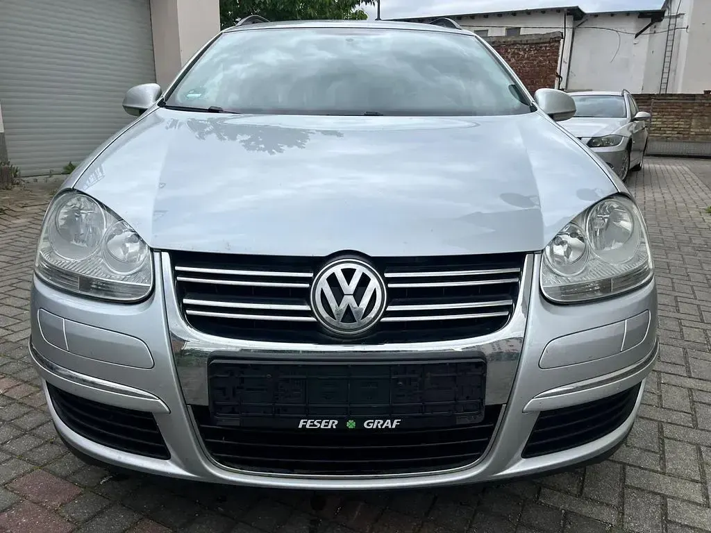 Gebraucht VW Golf V Comfortline 140 PS (102 kW) 2008 Silber Kombi