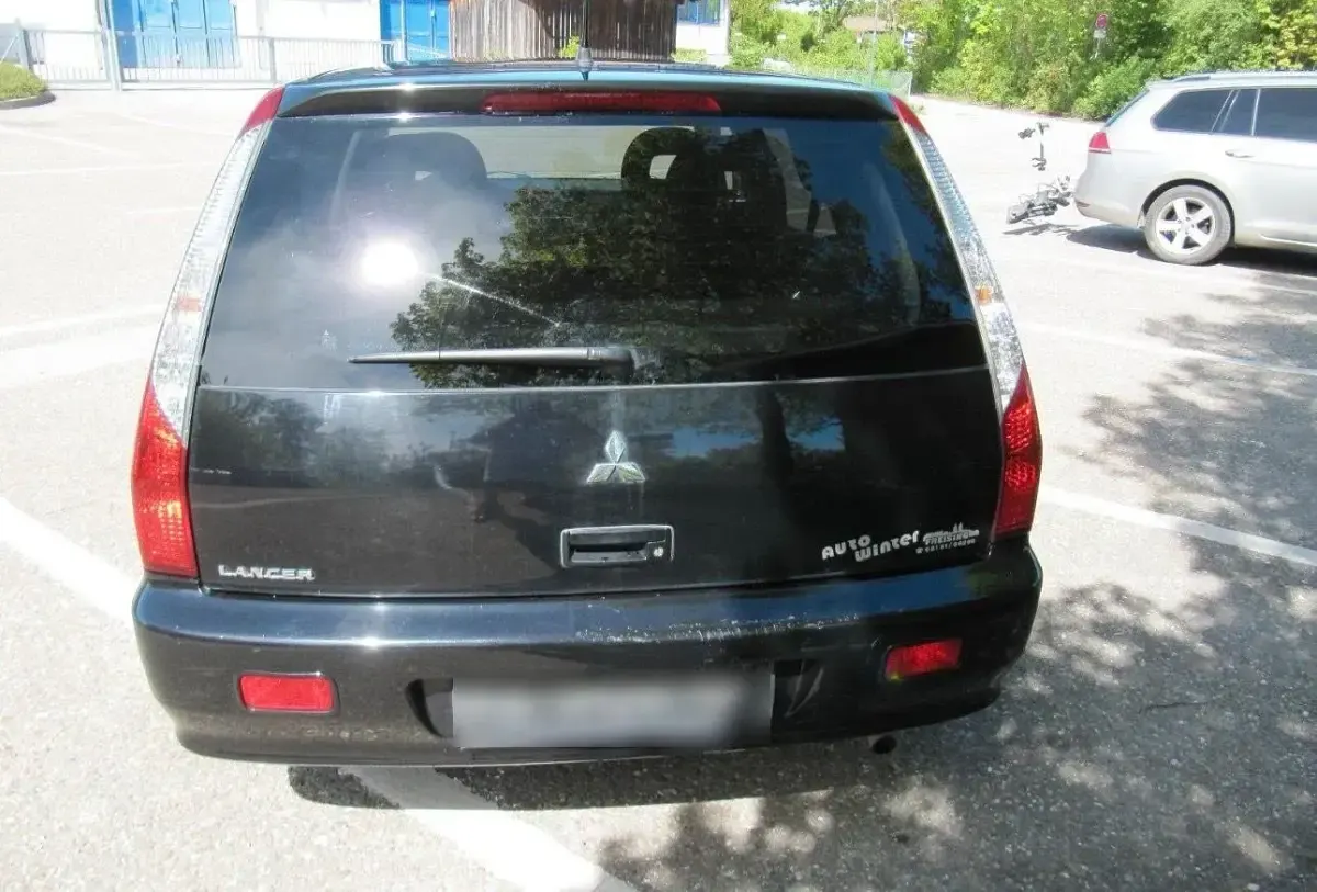 Gebraucht Mitsubishi Lancer 98 PS (72 kW) 2005 Schwarz Kombi