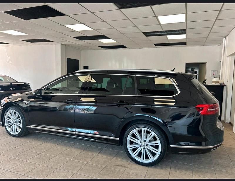 Gebraucht VW Passat R-line 240 PS (176 kW) 2015 Schwarz Kombi