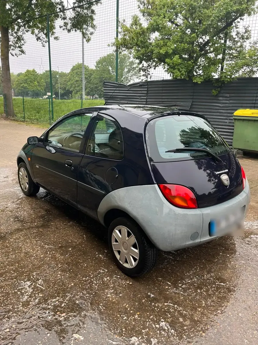 Usata Ford Ka 60 CV (44 kW) 2005 Blu Utilitaria
