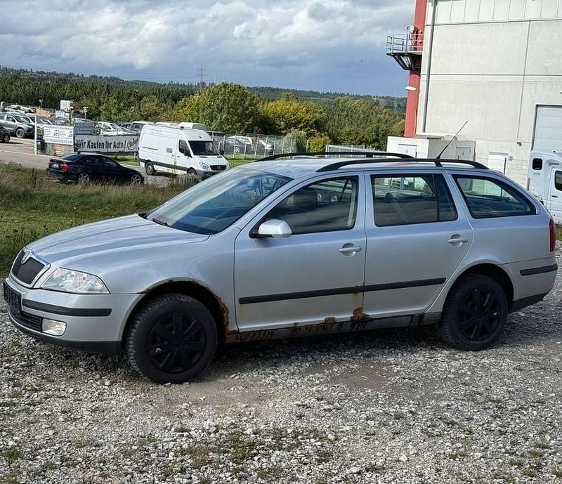 Silber Gebraucht 2006 Skoda Octavia Kombi | 950 € (Superpreis) - Bild 1/4