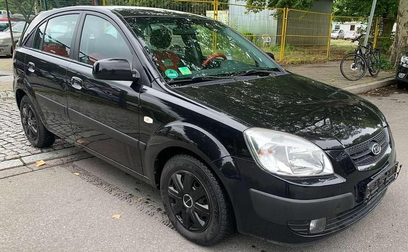 Midnightblack Gebraucht 2005 Kia Rio EX Kleinwagen | 1.750 € (Guter Preis) - Bild 1/4