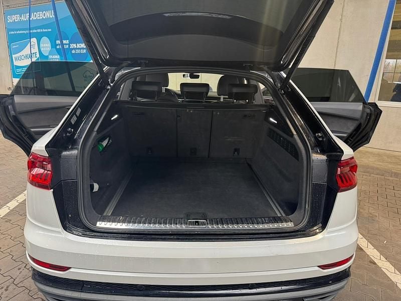 Gebraucht Audi Q8 286 PS (210 kW) 2018 Schwarz SUV