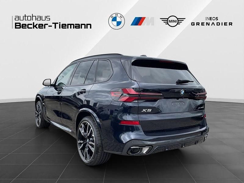 Gebraucht BMW 130 Exclusive 352 PS (258 kW) 2025 Schwarz Kleinwagen