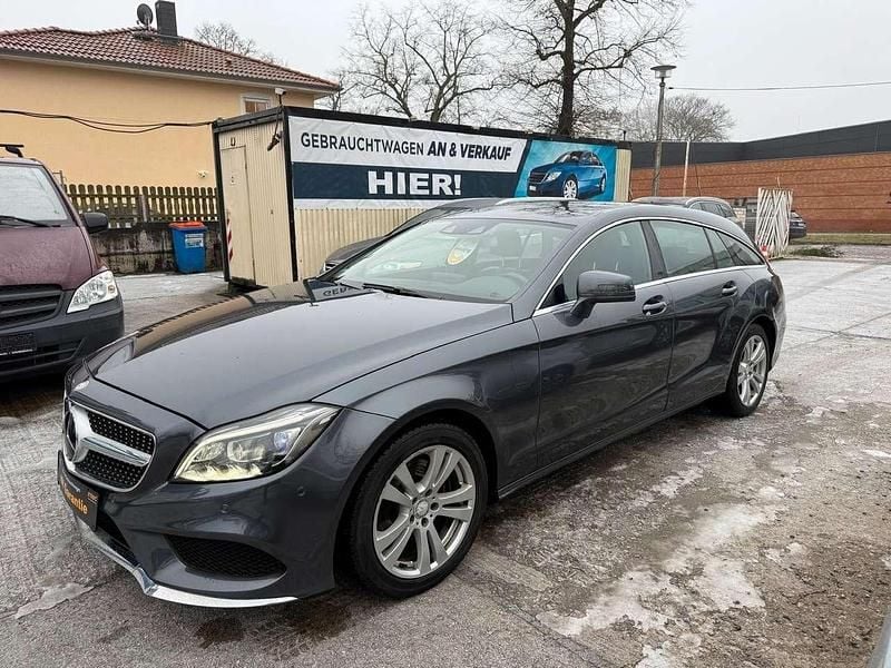 Tenoritgrau metalliclack Gebraucht 2015 Mercedes CLS350 Kombi | 15.450 € (Superpreis) - Bild 1/4
