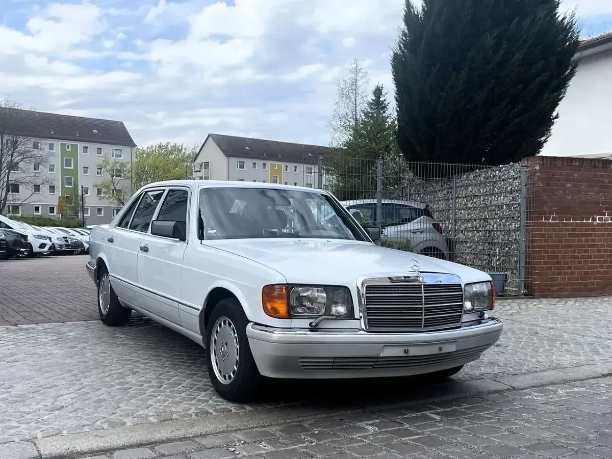 Gebraucht Mercedes S500 252 PS (185 kW) 1989 Weiß Limousine
