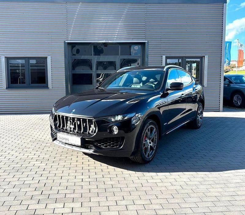 Gebraucht Maserati Levante 430 PS (316 kW) 2018 Schwarz SUV