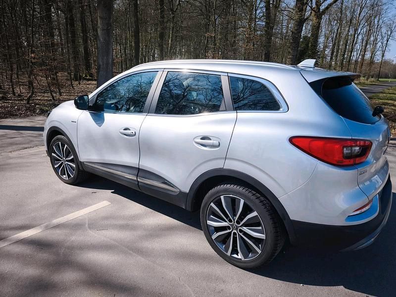 Gebraucht Renault Kadjar Bose Edition 159 PS (116 kW) 2019 Grau SUV