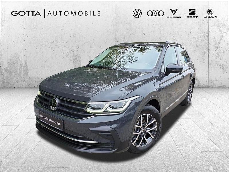 Grau Gebraucht 2022 VW Tiguan Life SUV | 29.990 € (Fairer Preis) - Bild 1/4