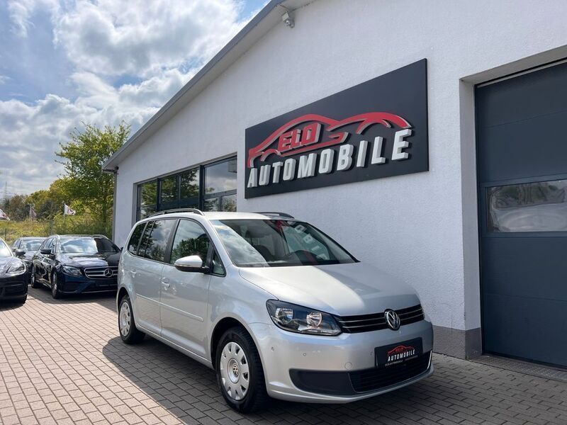Silber Gebraucht 2011 VW Touran Comfortline Van / Kleinbus | 7.600 € (Guter Preis) - Bild 1/4