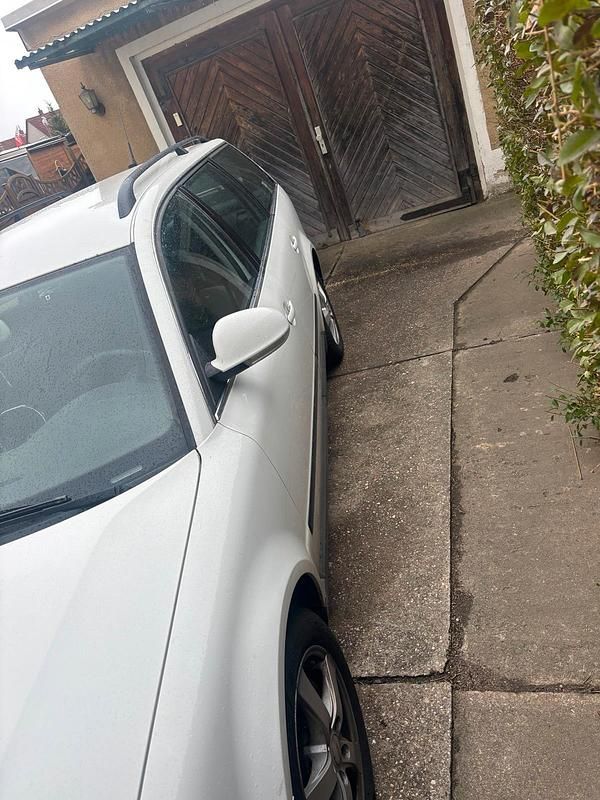 Gebraucht VW Passat 102 PS (75 kW) 2005 Weiß Kombi