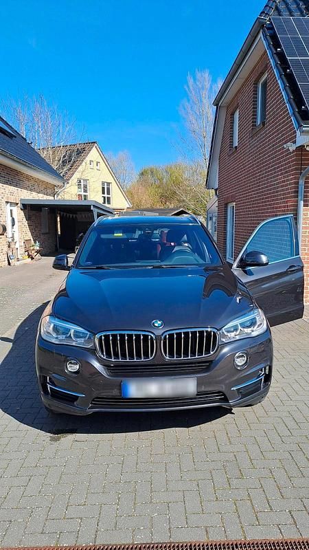 Second-hand BMW X5 258 CP (189 kW) 2015 Gri SUV