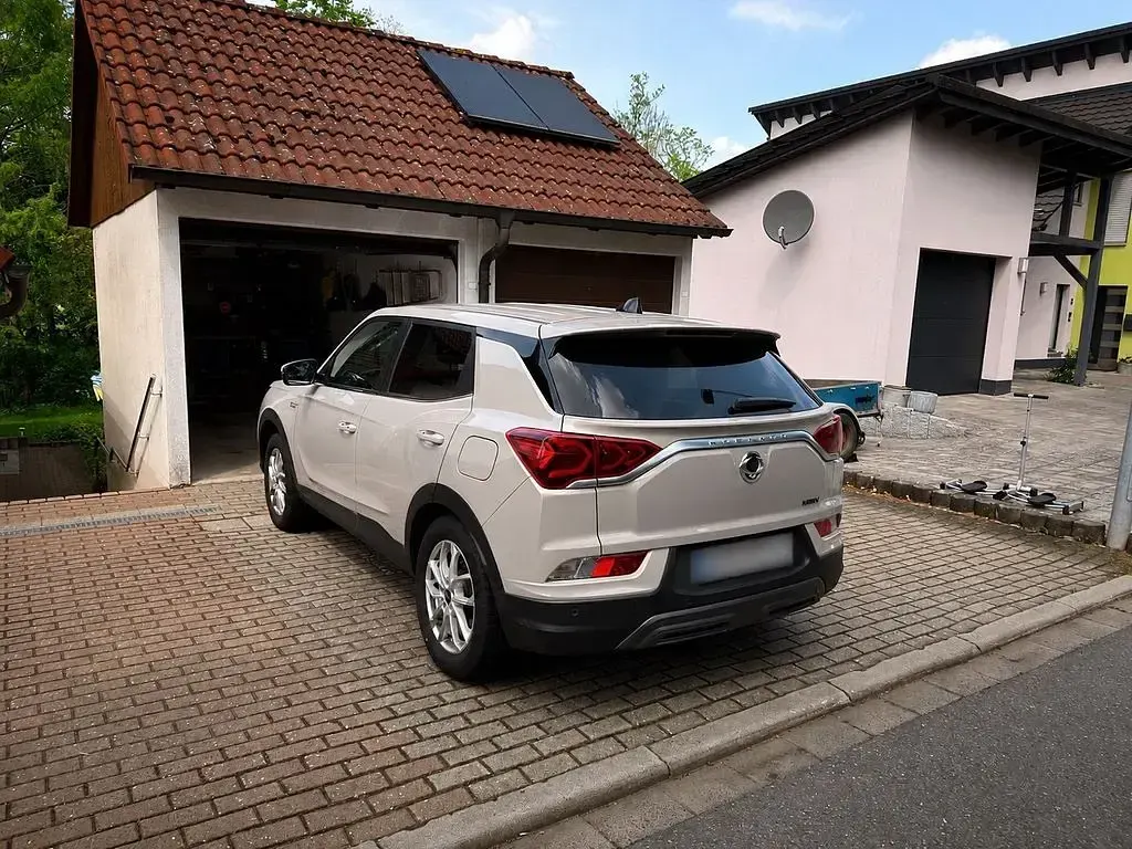 Gebraucht KGM Korando 163 PS (119 kW) 2025 Beige SUV