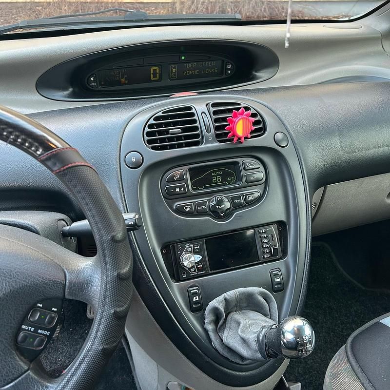 Gebraucht Citroën Xsara Picasso 126 PS (92 kW) 2005 Blau Van / Kleinbus